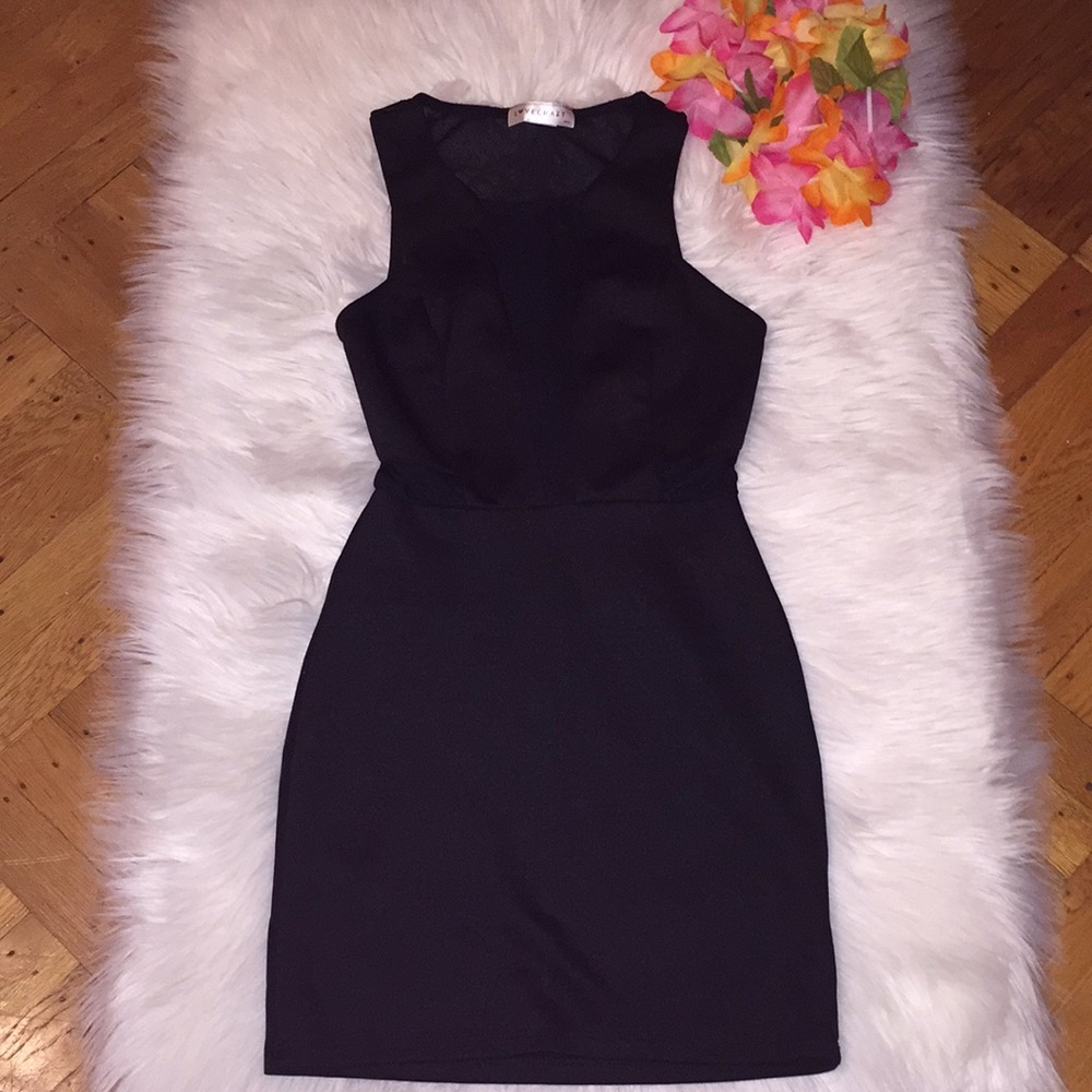 NWOT SUPER CUTE “LITTLE BLACK DRESS” Forever 21